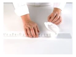 Kit Décor Goutte - Silikomart -Fournitures De Pâtisserie kit bande decor silicone goutte silikomart 3 main 650