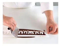 Kit Décor Goutte - Silikomart -Fournitures De Pâtisserie kit bande decor silicone goutte silikomart 5 main 650