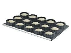 Moule Kali - 15 Tartelettes Cannelées Creuses - Mallard Ferrière -Fournitures De Pâtisserie tartelettes rondes cannelees creuses kali 15 6 main 650